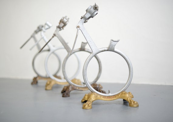 cast iron bike stand