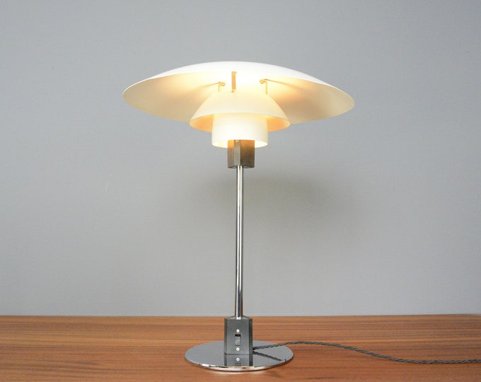 Model 4/3 Table Lamp By Louis Poulsen Circa 1960s