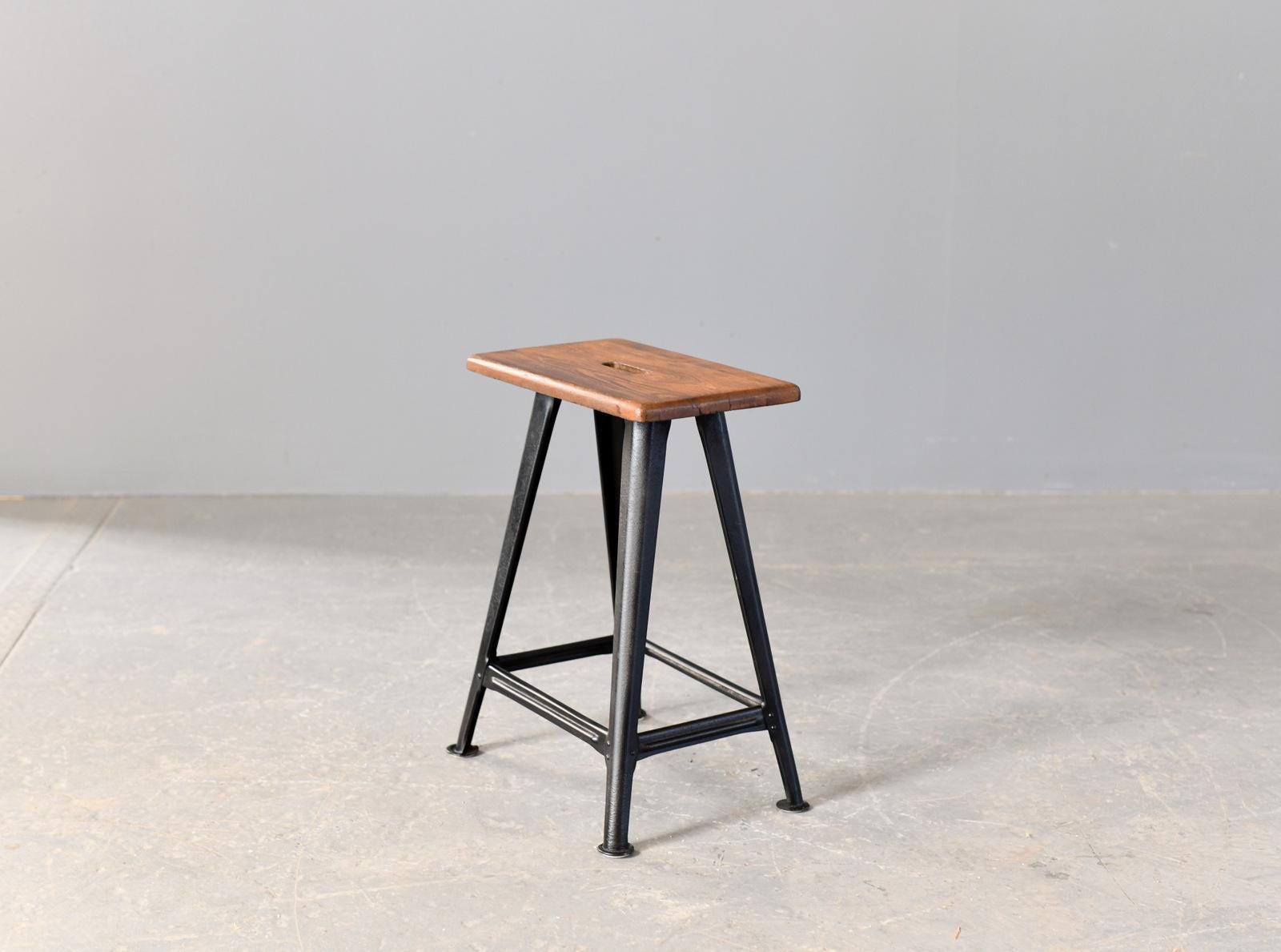 Rowac stool - Etsy 日本