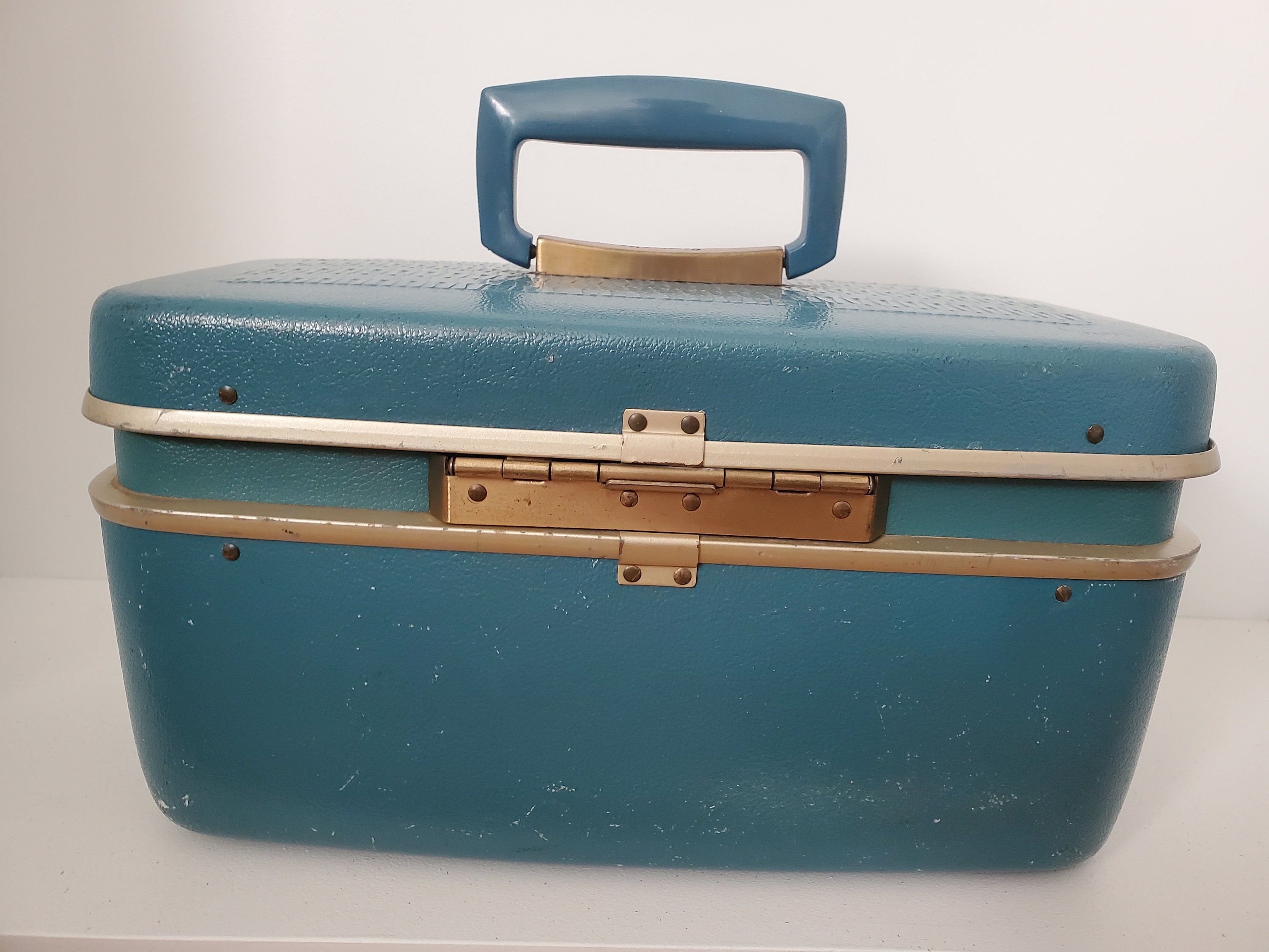 Vintage Samsonite Train Case Overnight Travel MakeUp Navy Blue with Mirror Tray and Key h295