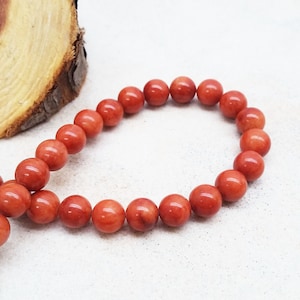 Vintage Red Jade Round Beads  8mm/  6mm