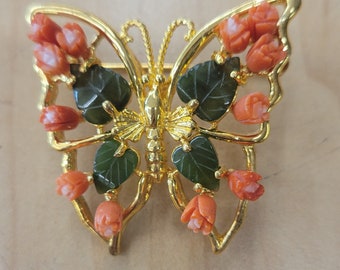 Natural Coral  Flower Brooch  with Natural Jade