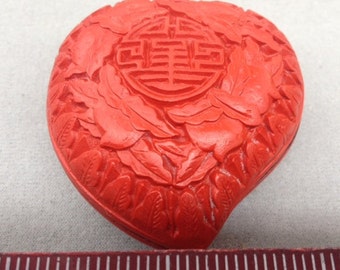 Cinnabar heart shape box 2.5' x 2" x 1" thickness