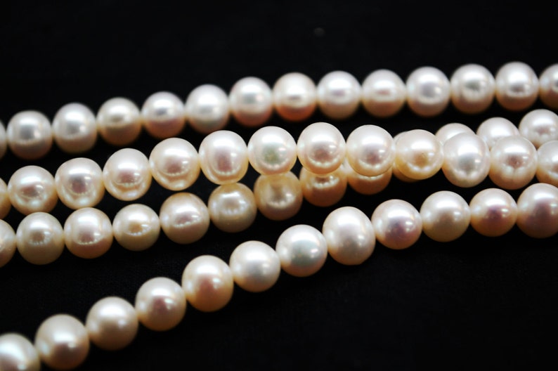 Cultured Freshwater Pearls Potato Shape Beads image 2