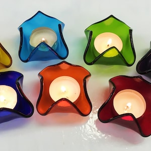 Theelichthouders, regenboog gesmolten glas, set van 7 chakrakleuren