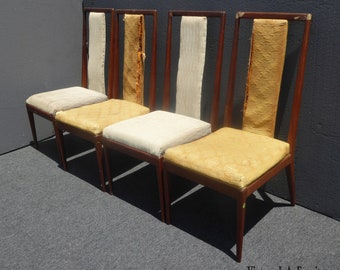 Four Vintage Mid-Century Modern Walnut Wood Dining Chairs For Refurbish