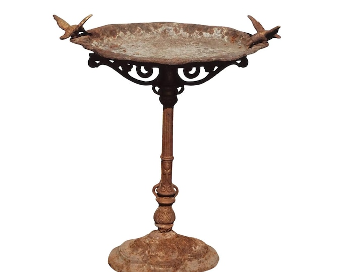 Vintage Rustic French County Iron Birdbath