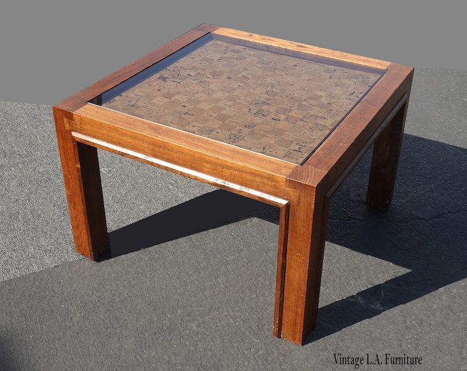 Vintage Mid Century Modern Brown Oak End Table w a Cork Style Inlay
