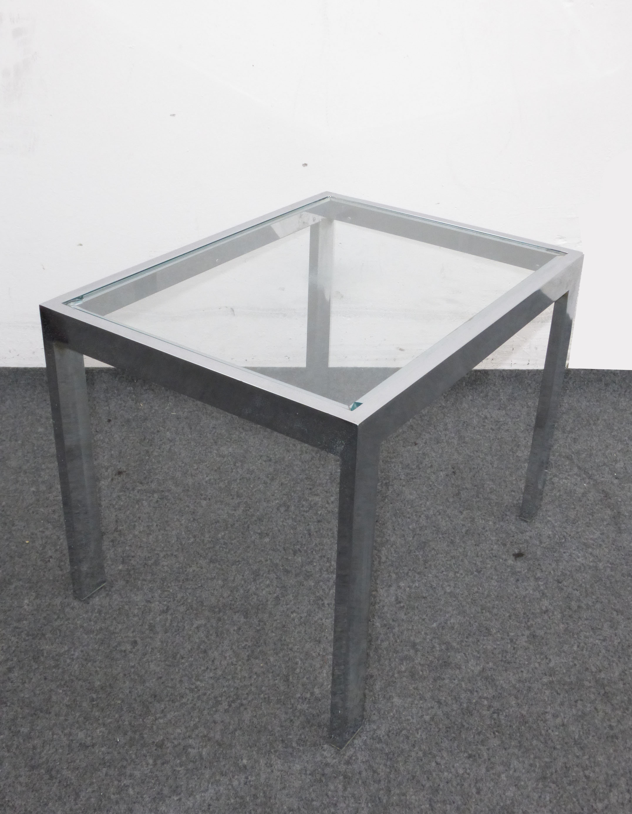 Vintage Contemporary Style Glass Top Chrome Base End Table