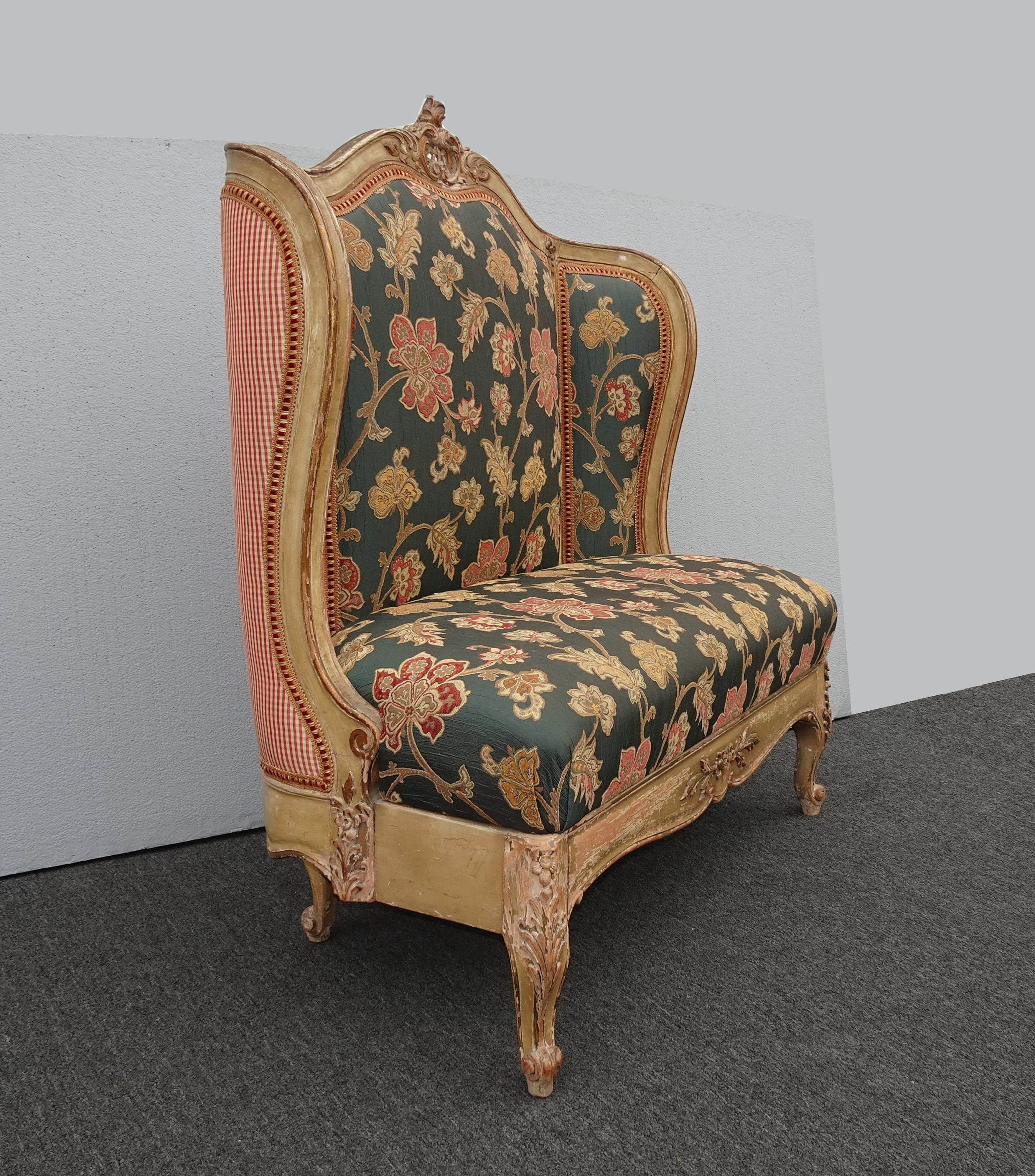 Vintage French Provincial Louis XVI Rococo Ornate Gold Floral Settee w