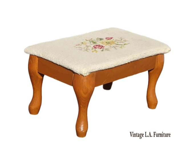 Vintage French Provincial Off White Floral Tapestry Needlepoint Footstool Bench