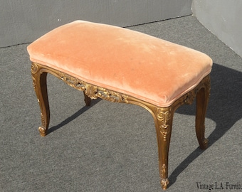 Vintage French Provincial Louis XV Peach Velvet Bench w Gold Scrolled Base