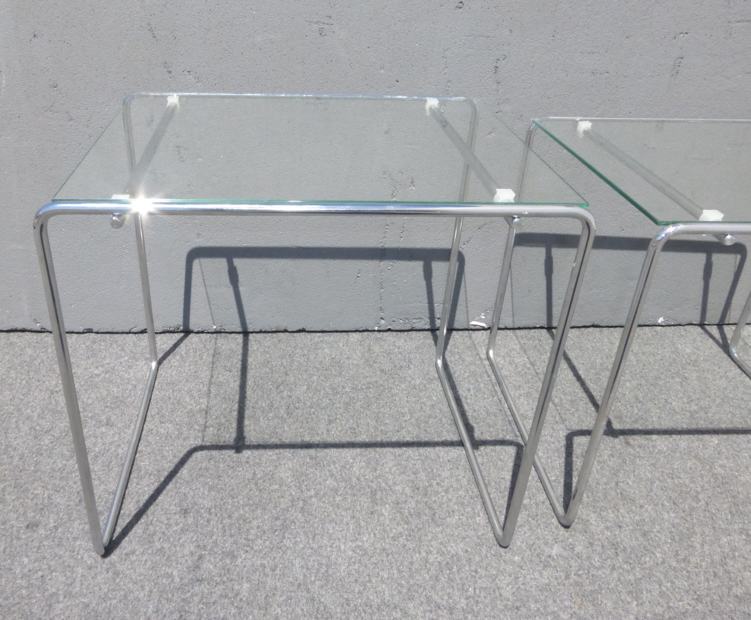 Three Vintage Contemporary Style Chrome & Glass Top Nesting Tables End