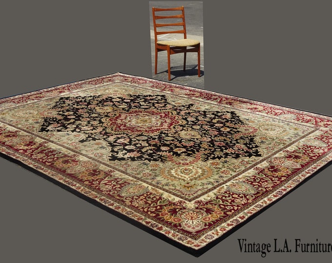 Large 11 x 8 Vintage Exquisite Red & Black Wool Rug