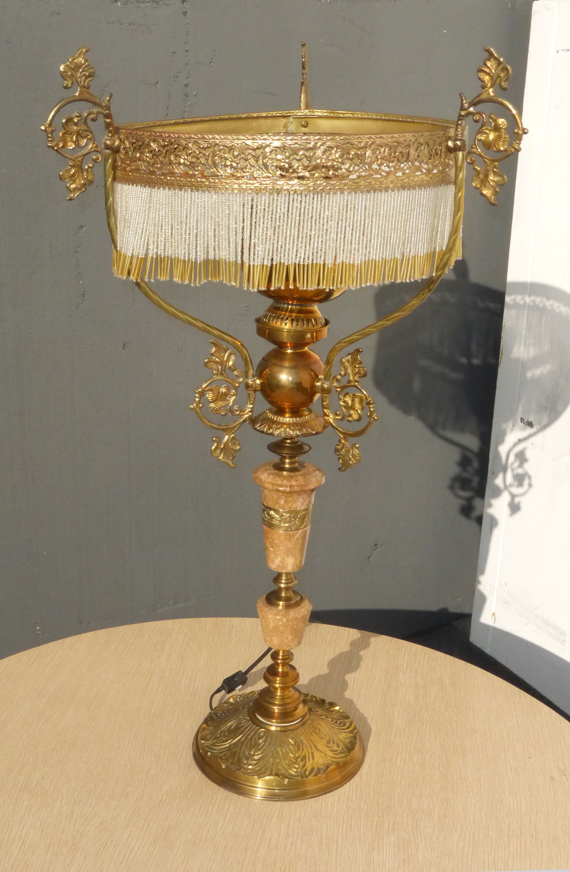 Vintage Ornate French Provincial Table Lamp Light Beaded Lamp Shade