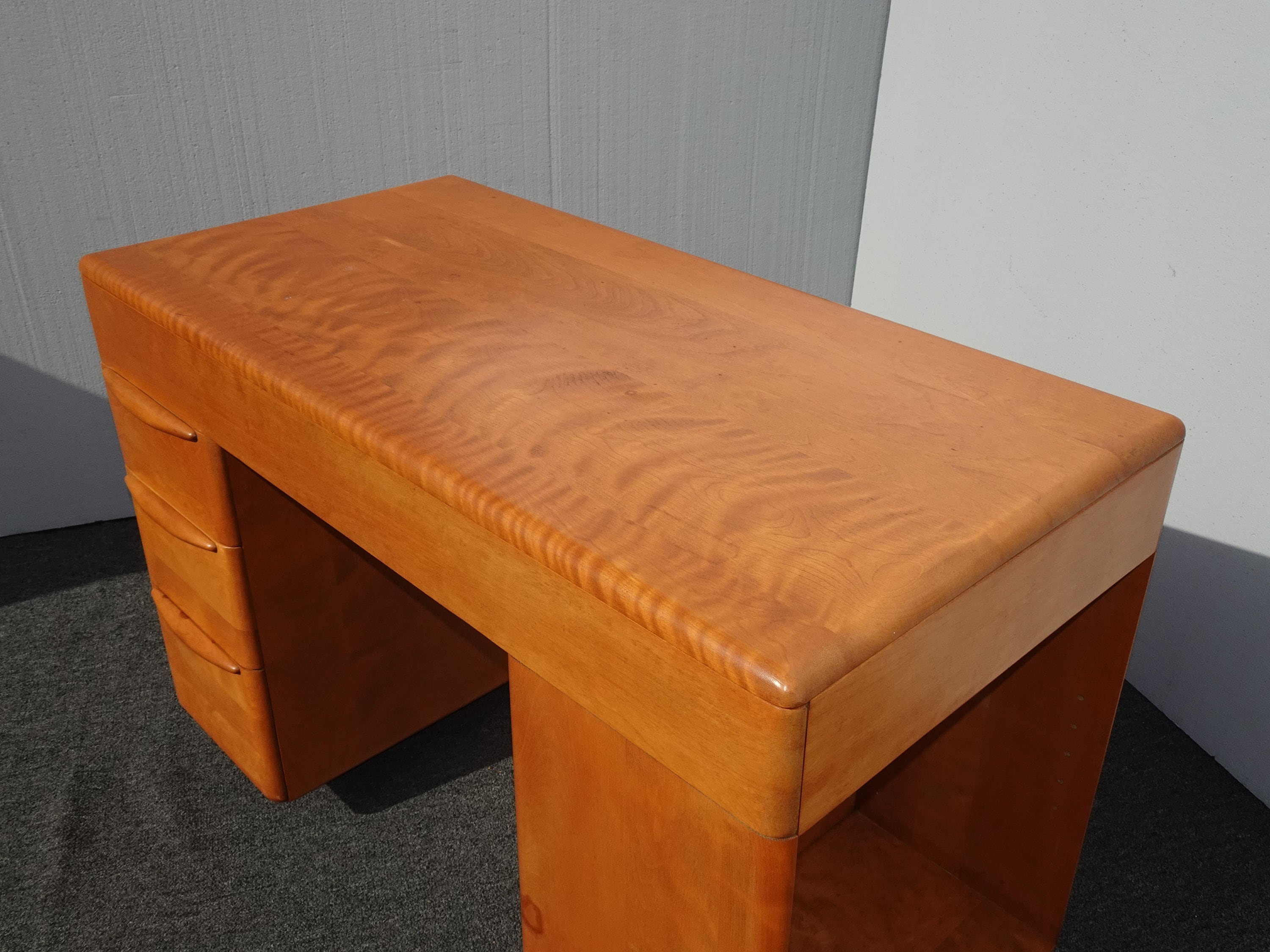 Vintage Heywood Wakefield Style Mid Century Modern Maple Desk w Bookshelves