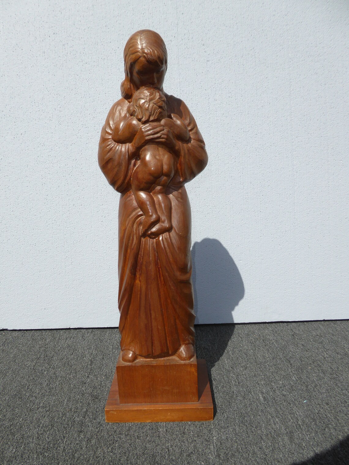 Vintage Swiss 29H Statue 'Le Maire Et Enfant' image 3