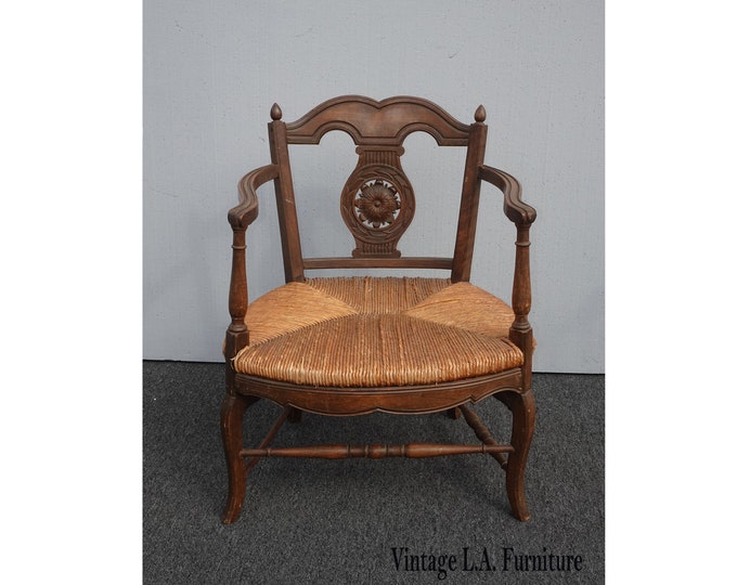 Vintage French Country Low Profile Brown Rush Accent Chair Unique Design