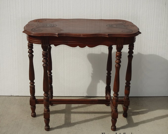 Vintage Victorian French Country Six Leg Side Table