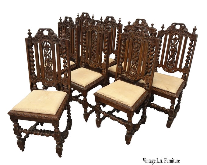 Set of Eight 19th Century French Renaissance Dining Chairs Barley Twist