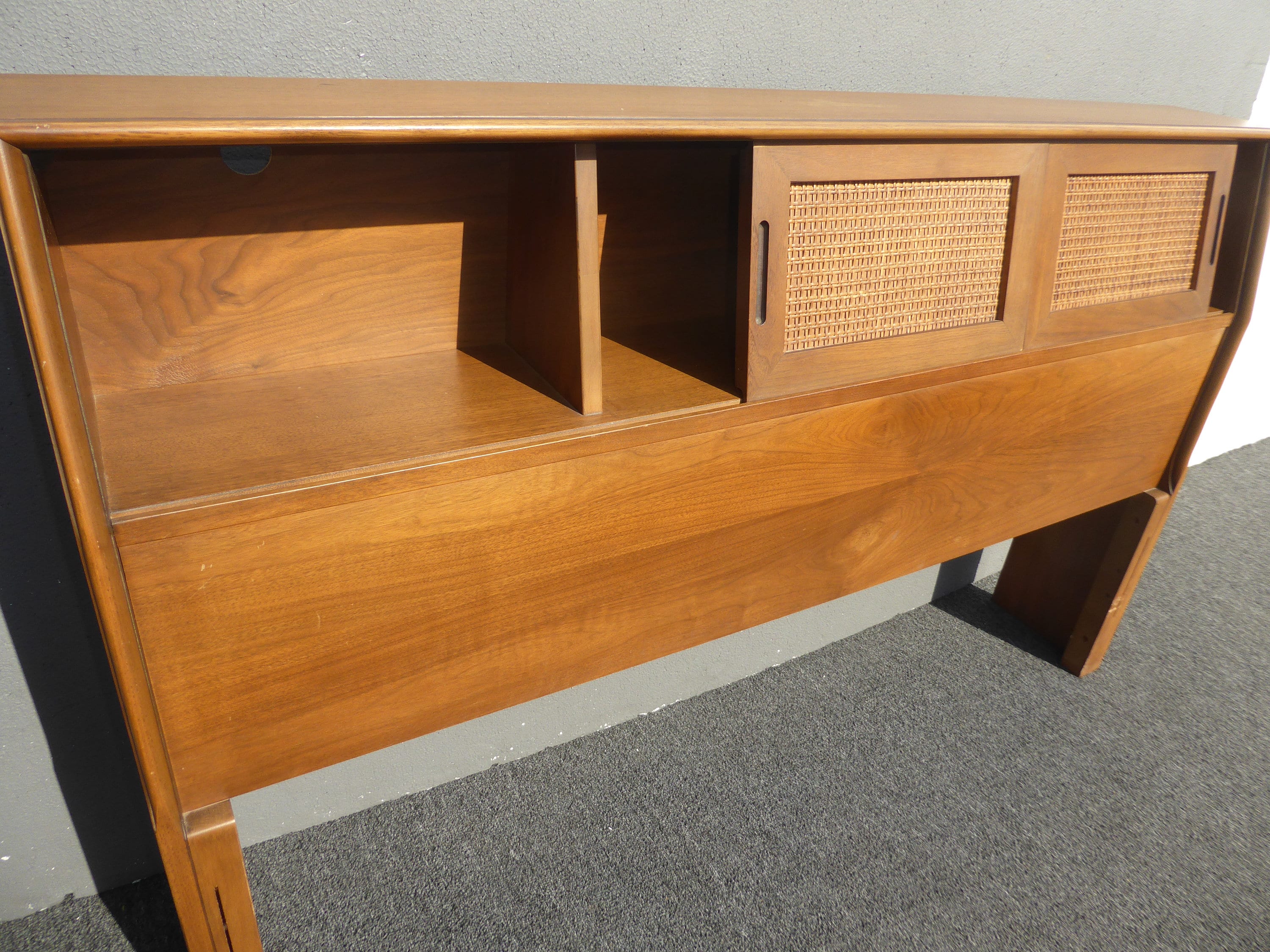 Vintage B.P. John MidCentury Modern Full SIze Headboard w Sliding Doors