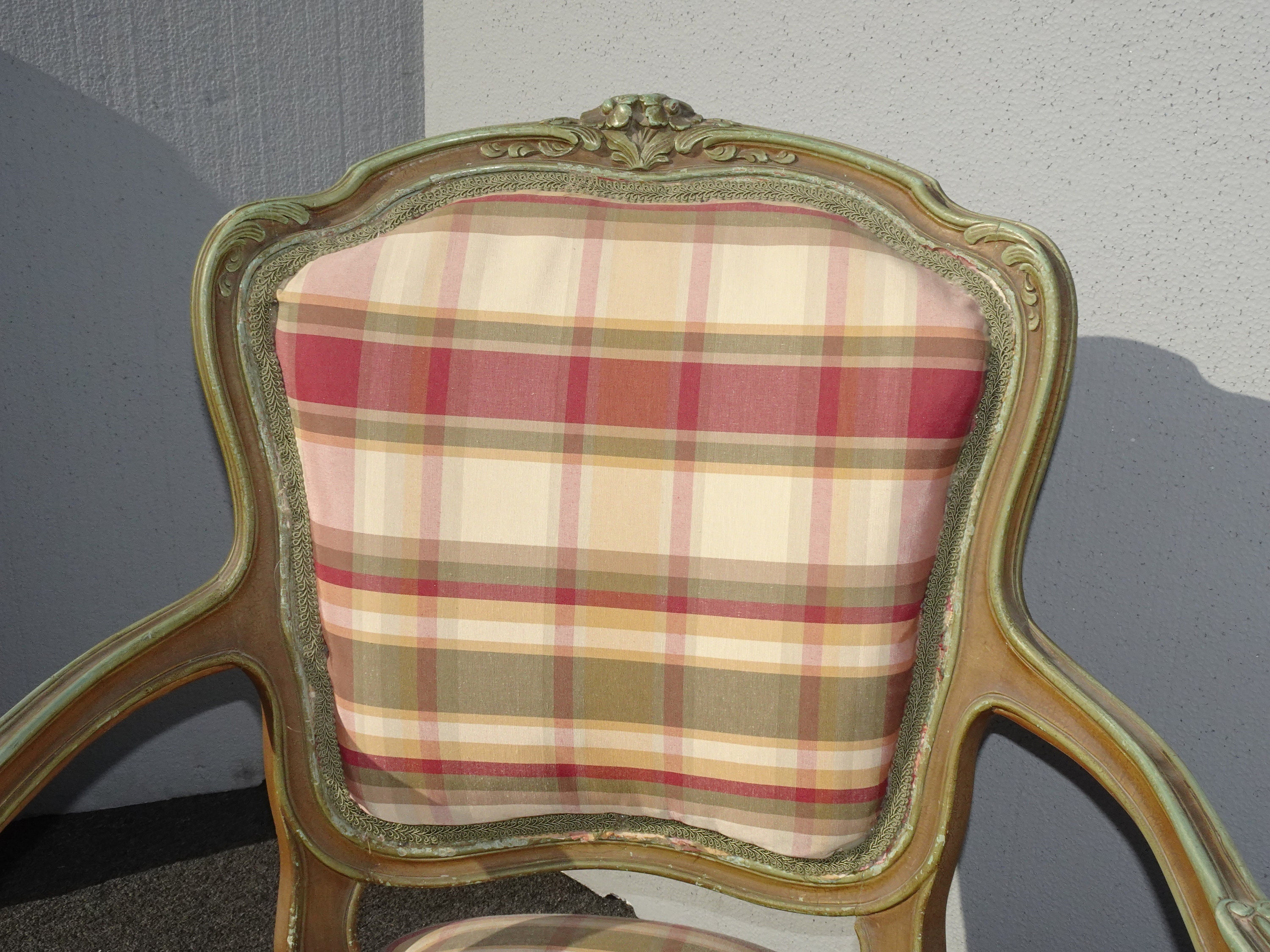 Vintage French Country Ethan Allen Style Low Profile Plaid Accent