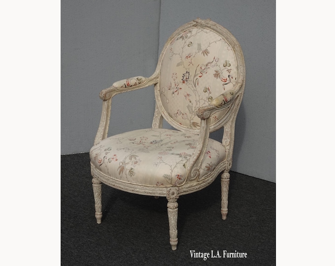 Vintage French Provincial Bergere Off White Floral Side Chair