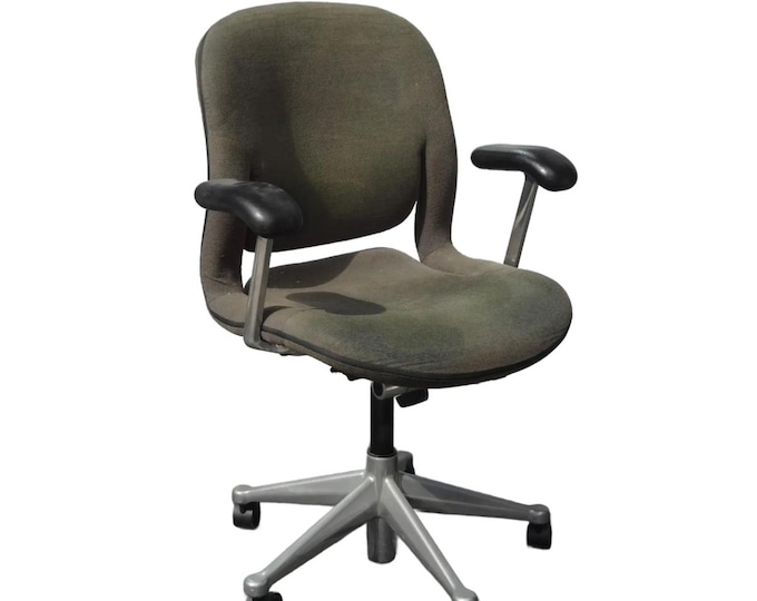 3of4 Vintage Herman Miller Task Desk Arm Chair Aluminum Base Adjustible Height