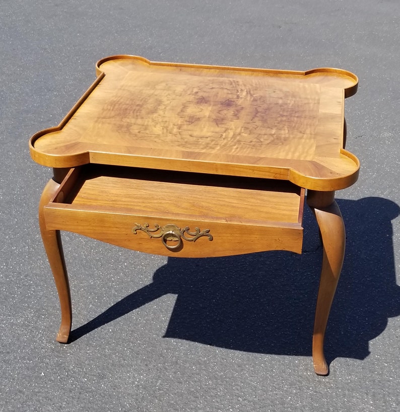 Vintage French Style Side Table End Table W Burl Wood Table Top by