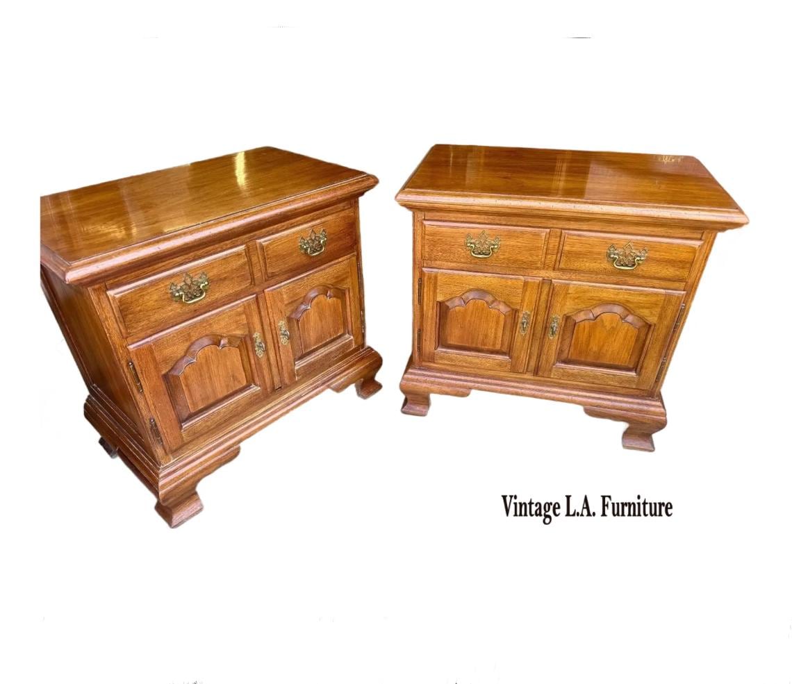 Vintage Thomasville Nightstands - Etsy