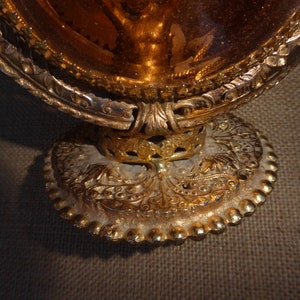 Vintage Ornate Ormolu Gold Filigree Perfume Tray w 3 Glass Perfume Bottles image 6