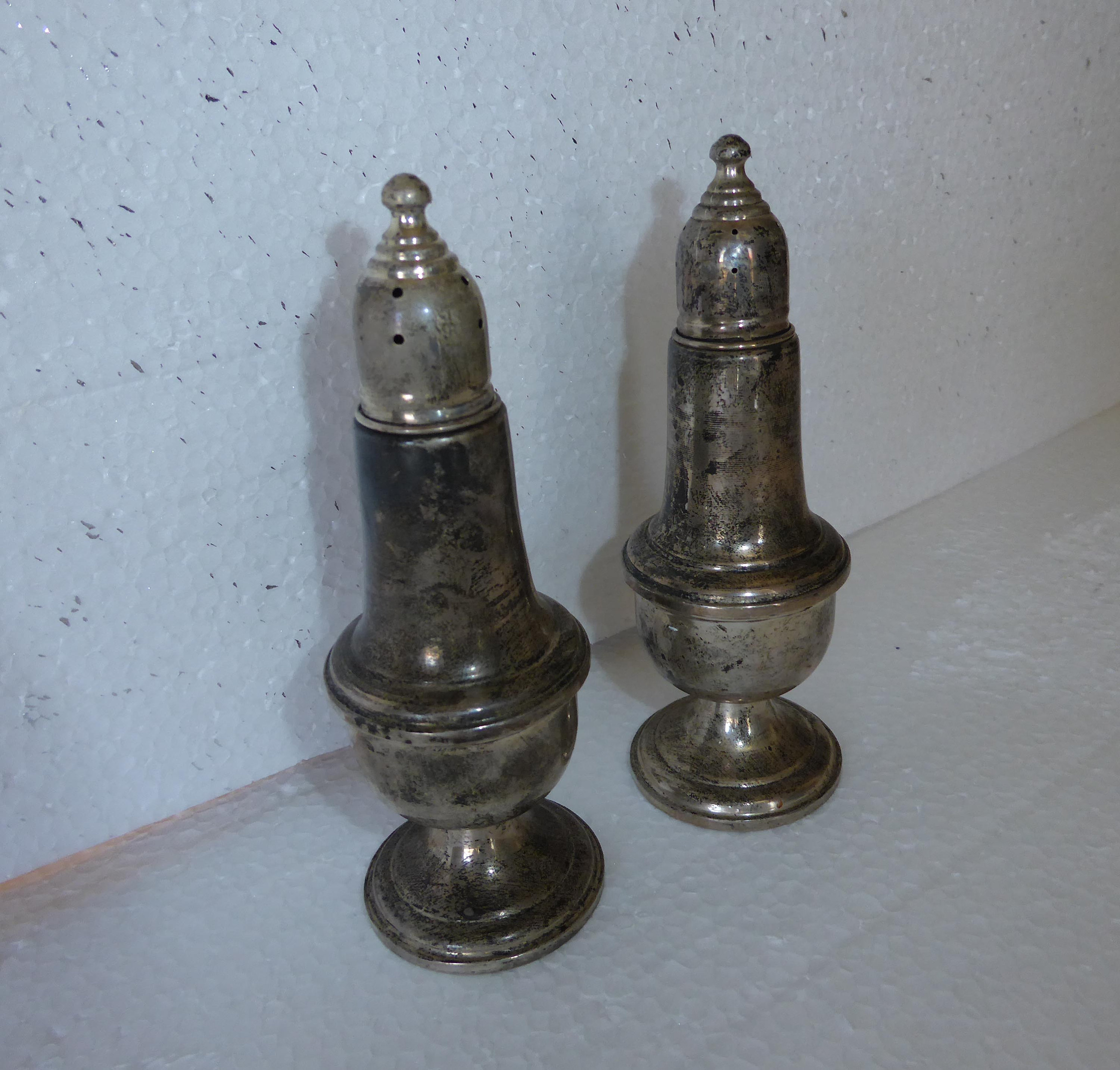 Vintage/Antique Empire Sterling Silver Weighted Salt & Pepper Shakers 242