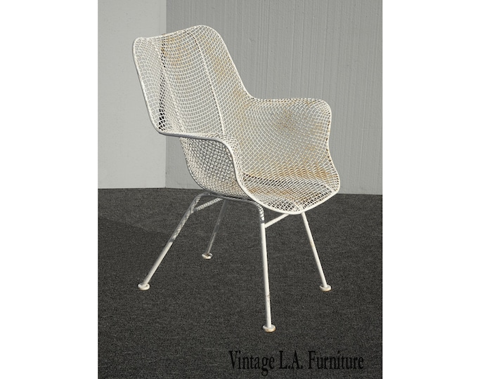 Vintage Russell Woodard White Wrought Iron w Steel Mesh Lounge Sculptura Chair