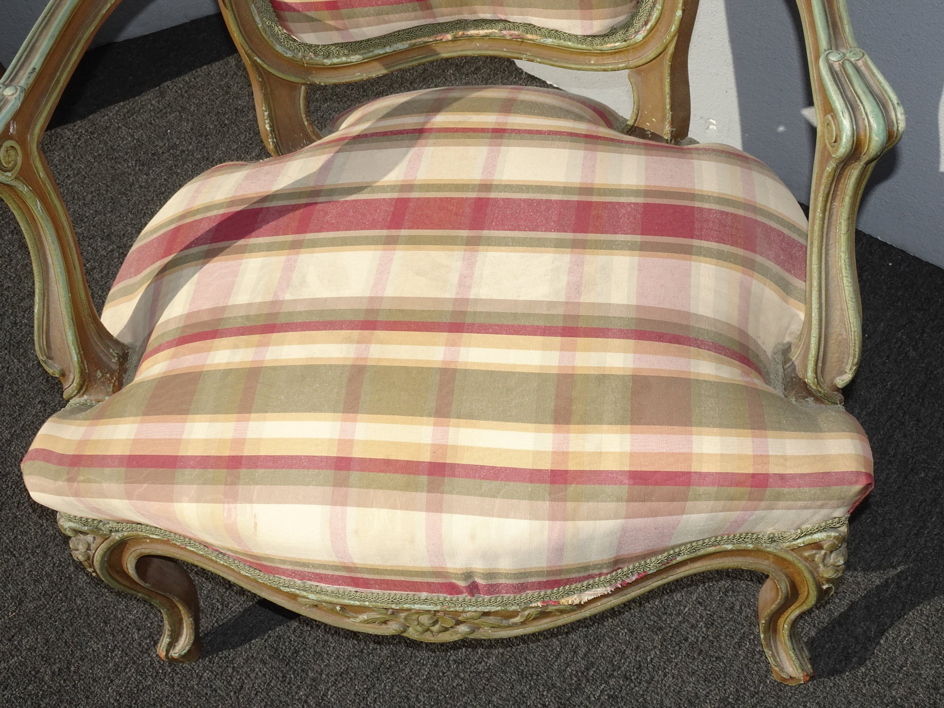 Vintage French Country Ethan Allen Style Low Profile Plaid Accent