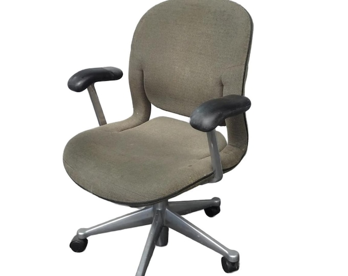 2of4 Vintage Herman Miller Task Desk Arm Chair Aluminum Base Adjustible Height
