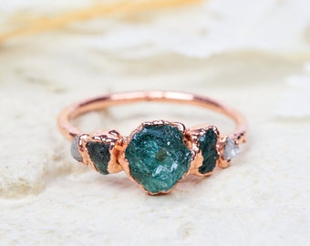 Raw emerald ring with diamonds, raw crystal engagement ring, raw stone engagement ring, uncut emerald ring, natural emerald ring unique boho