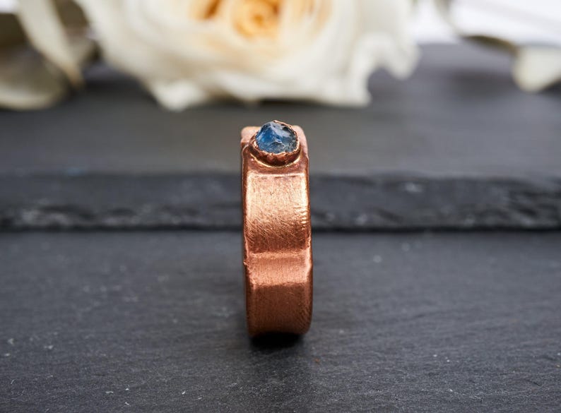 Montana Sapphire wedding band, raw sapphire ring men, customizable alternative copper male promise ring for him, rustic uncut rough gemstone image 2