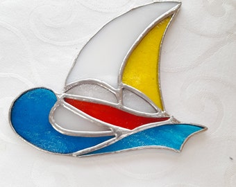 Glass gift for sailor - Stained glass yacht - sailing - sailboat - summertime gift - yacht sailing - ocean gift - under 40euro