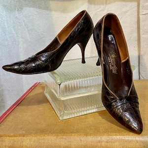 Alligator heels on sale