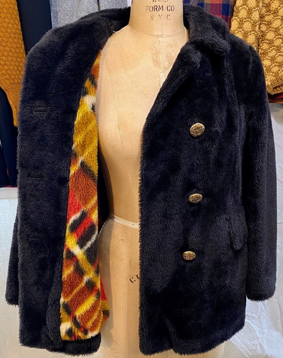 1970s Faux Fur Coat with a Wonderful Lining - image 1