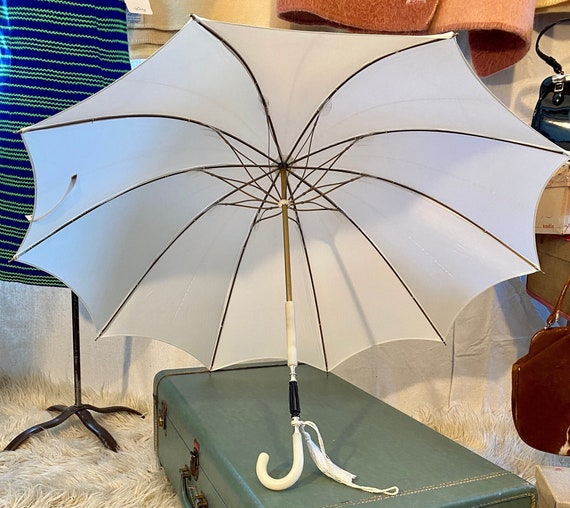 Authenticated Used Louis Vuitton folding umbrella Fondation museum  one-touch button Foldable jumping 