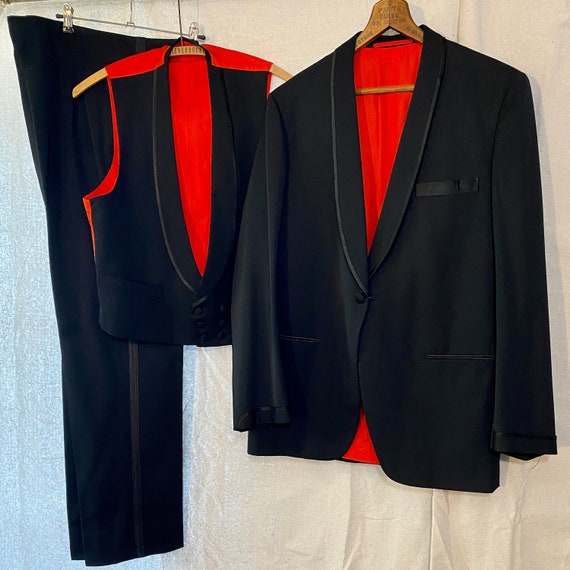 1960s Shawl Collared Cashmere Tuxedo, Custom Made by … Gem