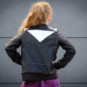 eBook biker jacket CoJack image 3