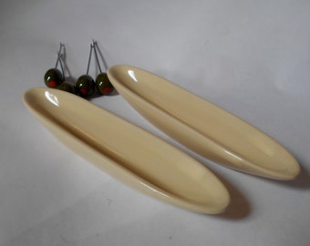 RARE Vintage Pair Shonfelds China Olive Server with Olive Forks