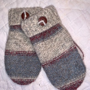 H3. kids size 4/6. felted wool mittens lined with fleece mitten