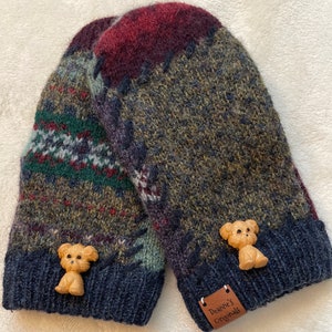 H15 kids size 4-6 felted wool mittens lined with fleece