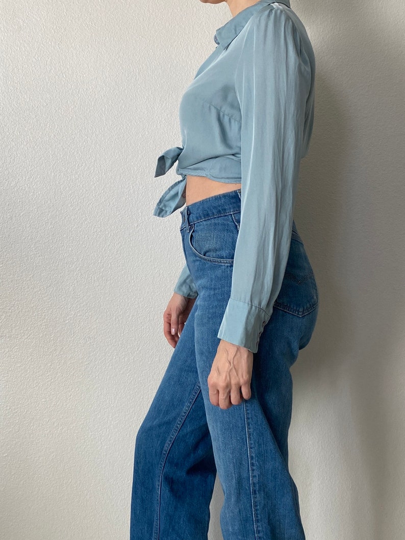 100/% Silk Light Blue Button Down Collared Blouse SM