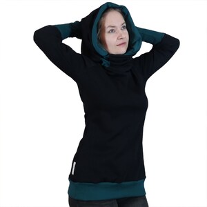 Pullover Hoodie schwarz grün aus Biobaumwolle für Frauen