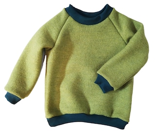 Organic wool sweater for babies and children