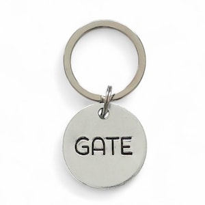 Chaveiro com etiqueta para chave de portão - Etiqueta de metal de alumínio prateado com argola pequena e grande - Marcador de identificação de chave com carimbo manual - Minimalista